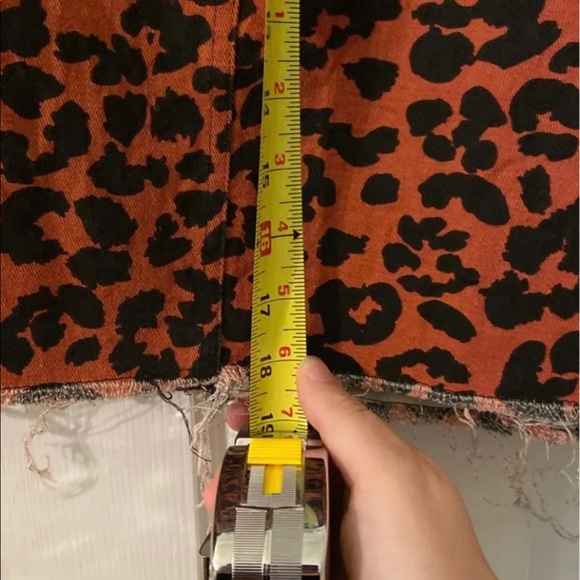 SHEIN skirt - Picture 4 of 4